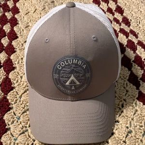 Columbia fitted hat L/XL